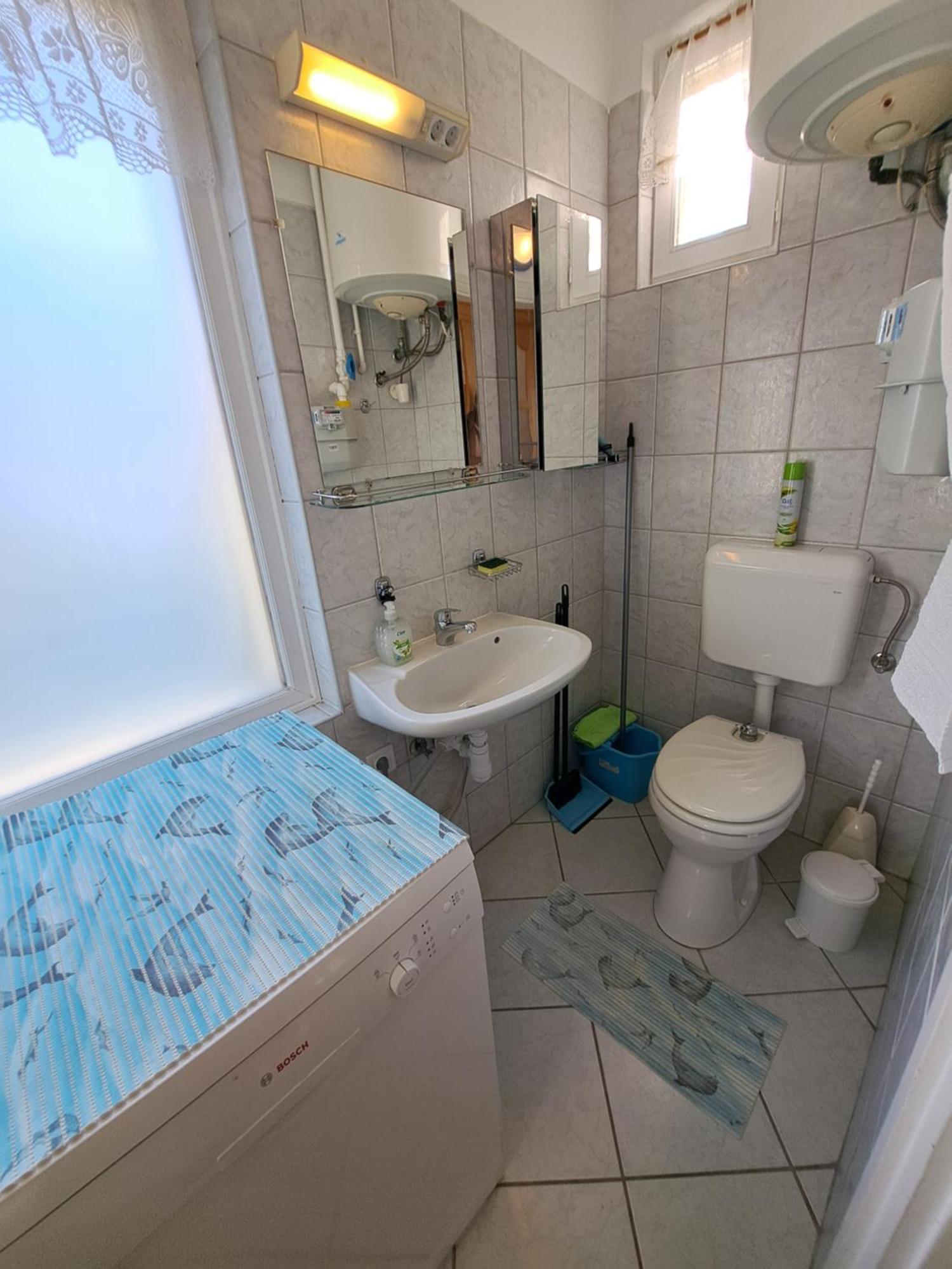 Csaladi Vendeghaz Apartment เอ็กเกอร์ ภายนอก รูปภาพ