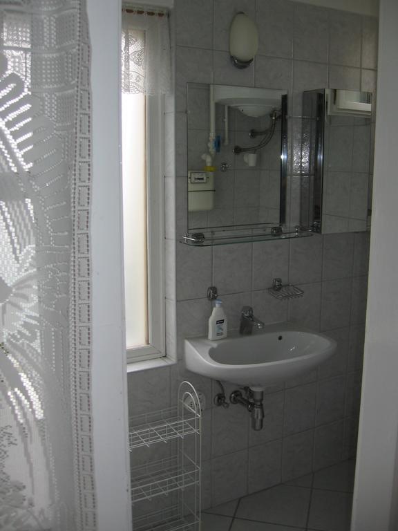 Csaladi Vendeghaz Apartment เอ็กเกอร์ ห้อง รูปภาพ